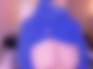 Live cam show with Cloe-adams - Drinking on livesuperchat.net