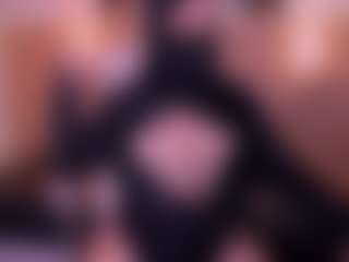 Live cam show with Cloe-adams - Tittyfuck on CamClone