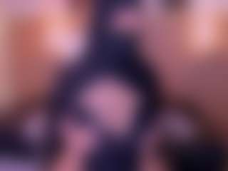 Live cam show with Cloe-adams - Skinny MILF on Milfs Live
