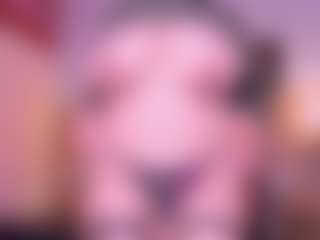 Live cam show with Cloe-adams - Mature Young Adult on Gym Cam Girls