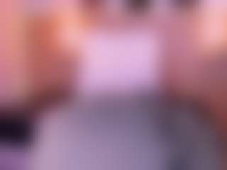Live cam show with Cloe-adams - Tease on StripNow
