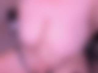 Live cam show with Cloe-adams - Bedroom Mature on Taboo Cams XXX