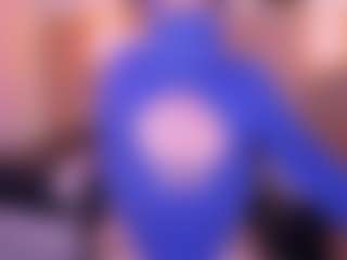 Live cam show with Cloe-adams - Petite on Soda Cam