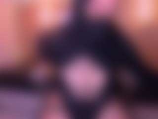 Live cam show with Cloe-adams - Amateur on Camsoda