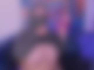 Live cam show with Cloe-adams - Brown Hair on WildCum