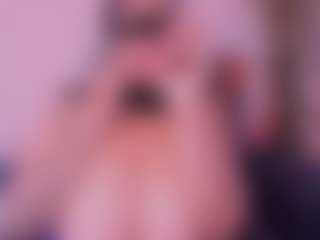 Cloe-adams's Live Sex Cam Show
