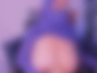 Cloe-adams's Live Sex Cam Show