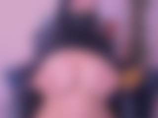 Cloe-adams's Live Sex Cam Show