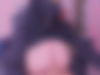Cloe-adams's Live Sex Cam Show