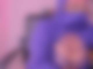 Cloe-adams MILF webcam performer live streaming
