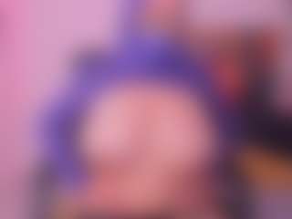Live cam show with Cloe-adams - Smoking on TeamSkeetLive
