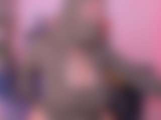 Live cam show with Cloe-adams - Bondage on AdultVida.com