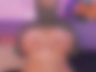 Live cam show with Cloe-adams - Small Tits on alttransgirls