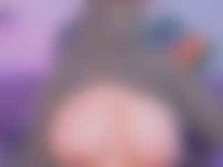 Cloe-adams's Live Sex Cam Show