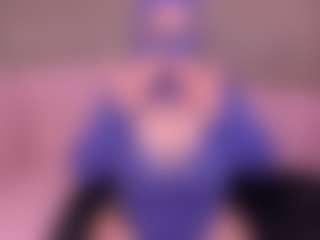 Cloe-adams's Live Sex Cam Show