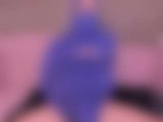 Cloe-adams's Live Sex Cam Show