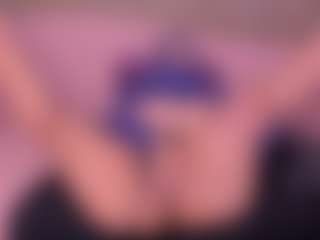 Cloe-adams's Live Sex Cam Show