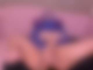 Cloe-adams's Live Sex Cam Show