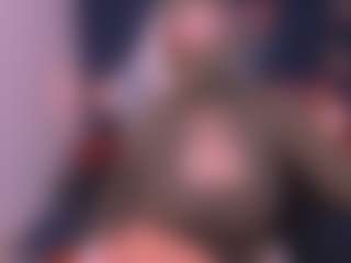 Live cam show with Cloe-adams - Fingering Young Adult on AdultVida.com