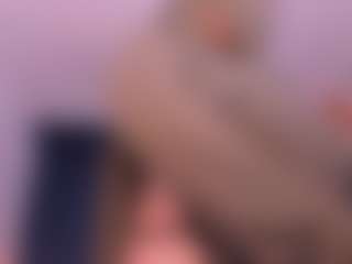 Cloe-adams's Live Sex Cam Show