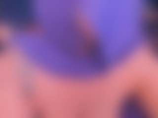 Live cam show with Cloe-adams - Dildo Or Vibrator on Camsoda