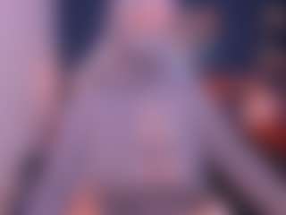 Live cam show with Cloe-adams - Flashing on CamClone