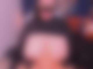 Cloe-adams's Live Sex Cam Show