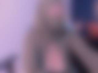 Live cam show with Cloe-adams - Asshole Mature on Hubzter Live