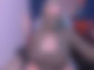 Cloe-adams's Live Sex Cam Show