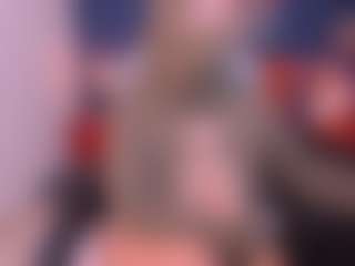Live cam show with Cloe-adams - Asshole on Camsoda