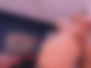Cloe-adams's Live Sex Cam Show