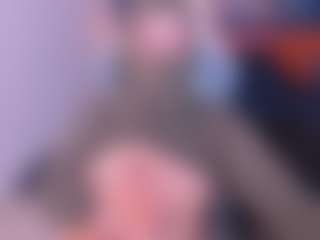 Live cam show with Cloe-adams - Brown Hair on Milfs Live