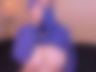 Cloe-adams's Live Sex Cam Show