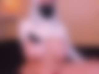 Cloe-adams's Live Sex Cam Show
