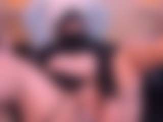 Live cam show with Cloe-adams - Big Tits Small Tits on Camsoda