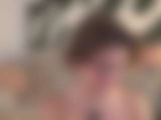 Live cam show with Sophie - Spankass on Camming Site
