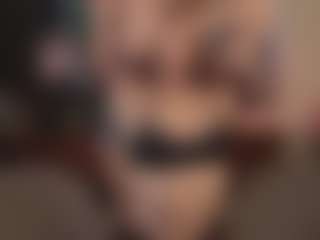 Live cam show with Sophie - Brown Eyes on Milfs Live