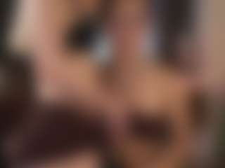 Live cam show with Sophie - Slap on crypto-cams