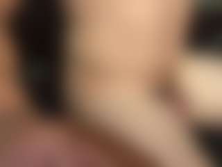 livelatinlust's Live Sex Cam Show