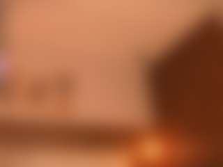 Live cam show with PerlaPreciosa - Facial on Camsoda