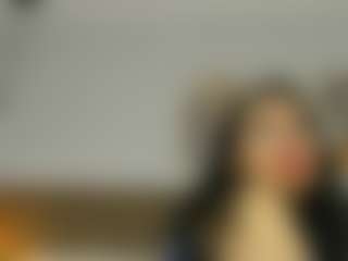 Live cam show with PerlaPreciosa - Facial on CamwithHer