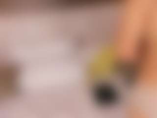 Live cam show with PerlaPreciosa - Body Massage on Camsoda