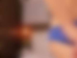 Live cam show with PerlaPreciosa - Body Massage on Camsoda