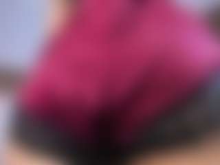 Live cam show with PerlaPreciosa - Middle Aged on Camsoda