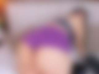 Live cam show with PerlaPreciosa - Normal on Gym Cam Girls
