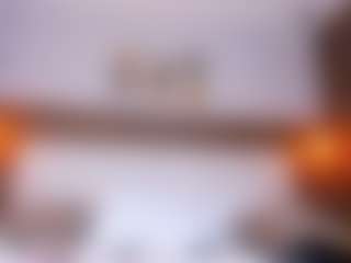 Live cam show with PerlaPreciosa - Spank Mature on 1on1-livenow