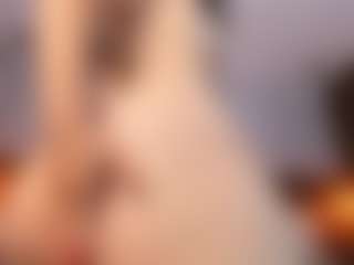 Live cam show with PerlaPreciosa - Facial on SxyPornLive