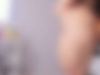 Spettacolo in cam dal vivo con PerlaPreciosa - Facial su Camsoda