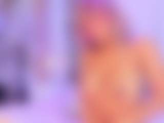 Live cam show with SalomeBenz - Teen (18+) on Instabang