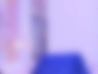 Live cam show with SalomeBenz - Creamy on EXY